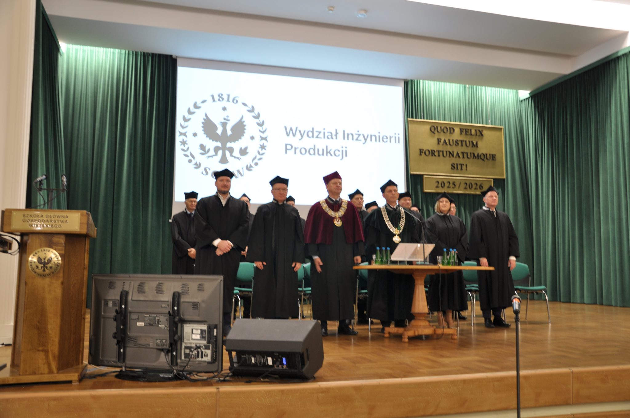 Wydział Inżynierii Produkcji - WYDZIAŁ INŻYNIERII PRODUKCJI
